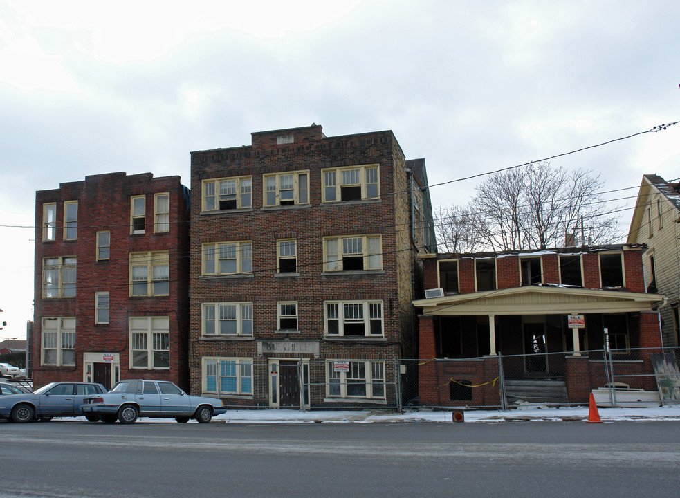 1311 16th St in Altoona, PA - Building Photo