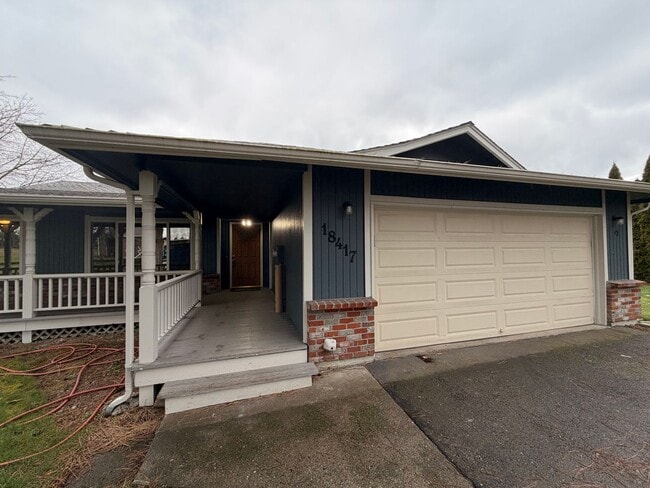 property at 18417 40th Ave E