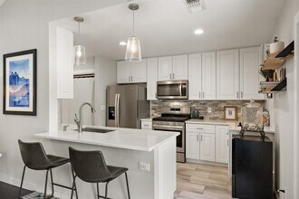 2101 Falcon Hill Dr in Austin, TX - Building Photo - Building Photo