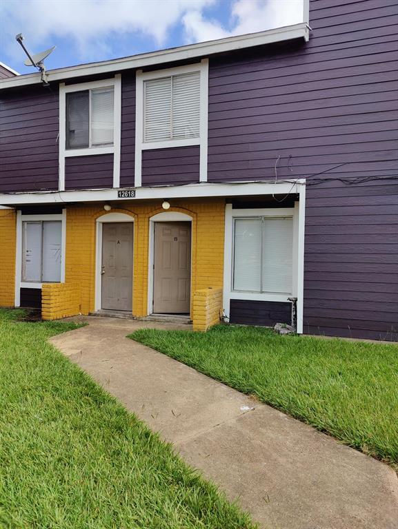 12618 Ashford Meadow Dr-Unit -B in Houston, TX - Building Photo - Building Photo