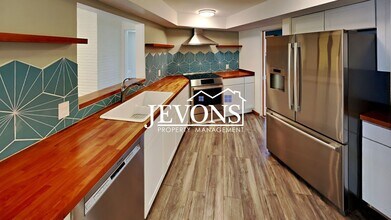 2909 Shelton Ave in Yakima, WA - Building Photo - Building Photo