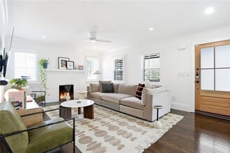 496 Shannon Dr SW in Atlanta, GA - Building Photo - Building Photo