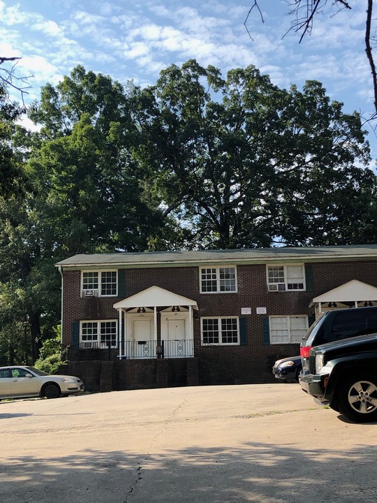 401 N Yadkin Ave in Spencer, NC - Building Photo