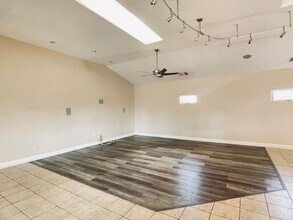 1377 1st St in Clovis, CA - Building Photo - Building Photo