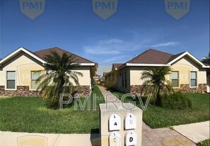 3903 S Radisson Ave in Pharr, TX - Building Photo