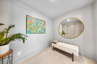 14951 Royal Oaks Ln in North Miami, FL - Building Photo - Building Photo