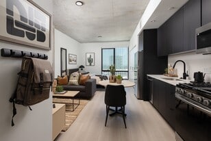 Rosie in Phoenix, AZ - Building Photo