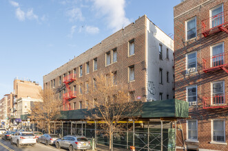 Sunset Arms in Brooklyn, NY - Foto de edificio - Building Photo