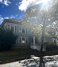 105 Vale St in Lewiston, ME - Building Photo - Building Photo