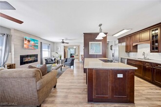 736 94th Ave N in Naples, FL - Building Photo - Building Photo
