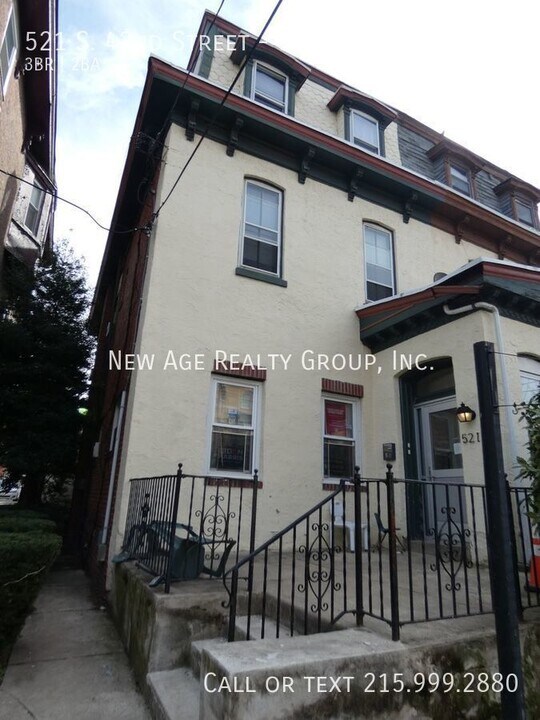 521 S 42nd St-Unit -Unit 3 in Philadelphia, PA - Foto de edificio