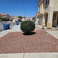 7508 Mulgrave Ct in Las Vegas, NV - Building Photo - Building Photo