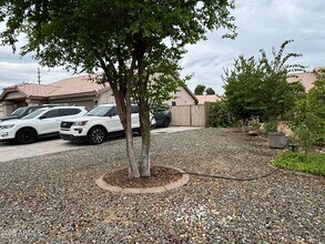 820 N Owl Dr in Gilbert, AZ - Building Photo - Building Photo