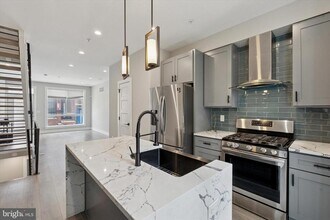 2138 N Randolph St in Philadelphia, PA - Building Photo - Building Photo