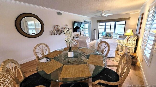 911 SW South River Dr in Stuart, FL - Building Photo - Building Photo