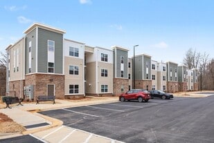 Leonard Greene in Dallas, NC - Building Photo