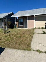 7625 Eagle Park Dr in Sacramento, CA - Building Photo