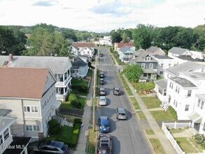 19 Pennsylvania Ave in Albany, NY - Building Photo - Building Photo