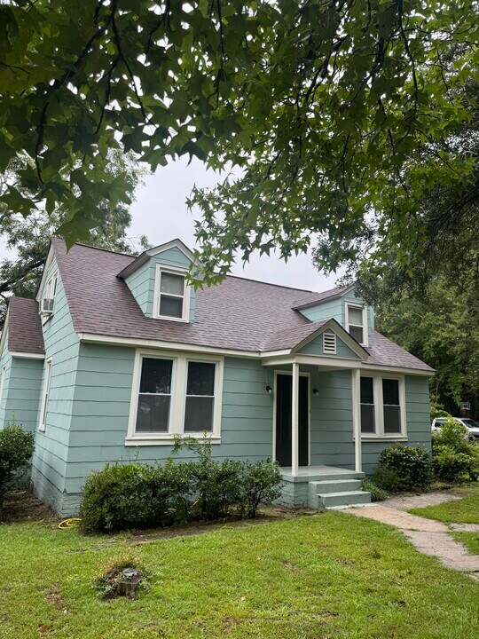 214 Hanover Ave, Unit A in Columbia, SC - Building Photo