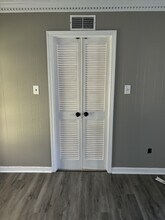 6211 Midsummer Way in Memphis, TN - Building Photo - Building Photo