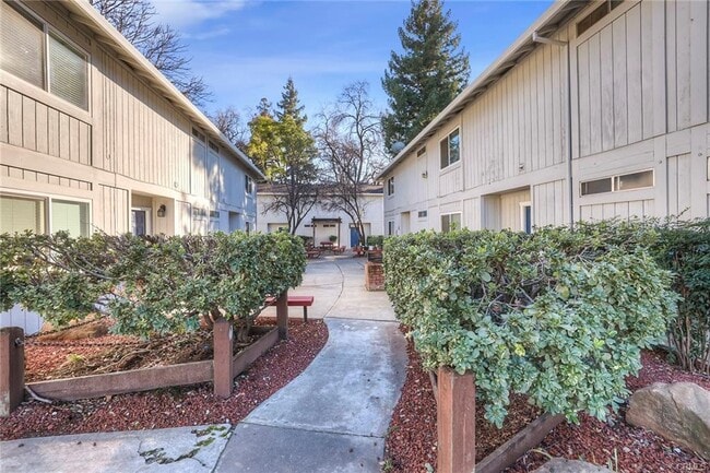 1119 West Sacramento Avenue in Chico, CA - Building Photo - Primary Photo