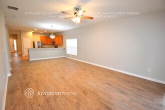 7623 Dragon Fly Loop in Gibsonton, FL - Building Photo - Building Photo
