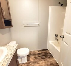 9884 Northwinds Dr in Fair Haven, MI - Building Photo - Building Photo