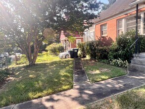 1104 Little High St in Charlottesville, VA - Building Photo - Building Photo