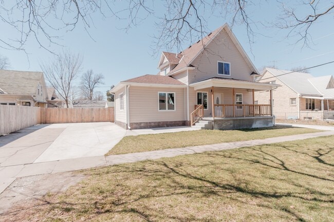 1529 S 9th St in Lincoln, NE - Building Photo - Building Photo