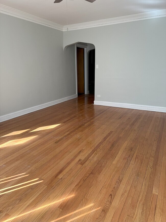 7936 S Evans Ave in Chicago, IL - Building Photo - Building Photo
