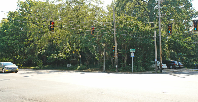 1845 Peabody Ave in Memphis, TN - Foto de edificio - Building Photo