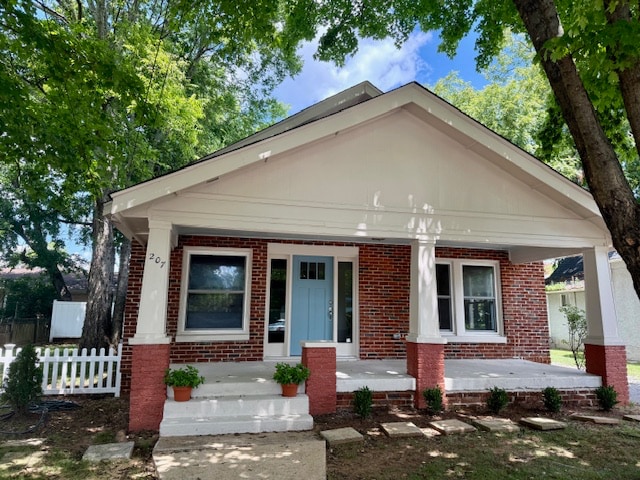 207 E Burton St in Murfreesboro, TN - Building Photo
