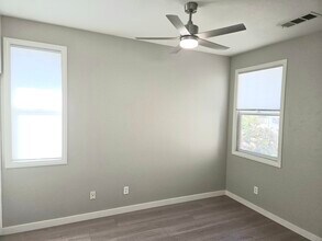 41764 Ridgewalk St in Murrieta, CA - Foto de edificio - Building Photo