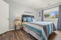 Oak Park in Turlock, CA - Building Photo - Interior Photo