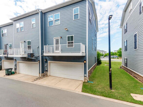 10756 Overlook Mountain Dr in Charlotte, NC - Building Photo - Building Photo