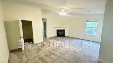 11731-101 Mezzanine Dr in Raleigh, NC - Building Photo - Building Photo