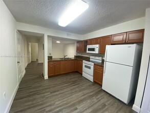 8250 SW 149th Ct in Miami, FL - Building Photo - Building Photo
