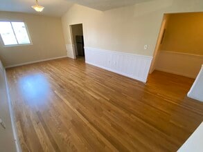 4 Leeds St, Unit 4 in Boston, MA - Building Photo - Building Photo