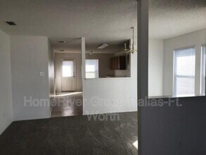 11829 Balliol Ln in Crowley, TX - Building Photo - Building Photo