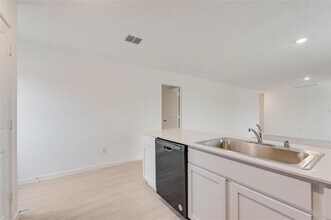 727 Ponderosa Ln in Princeton, TX - Building Photo - Building Photo