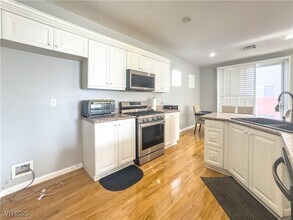 3610 Pinnate Dr in Las Vegas, NV - Building Photo - Building Photo