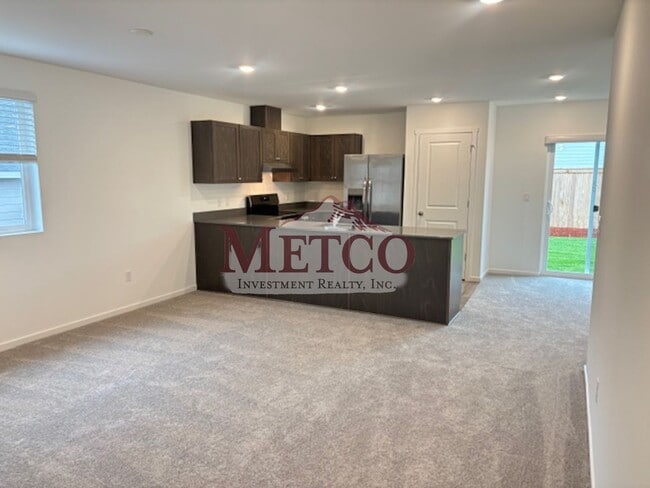 25229 Todd Way in Veneta, OR - Building Photo - Building Photo