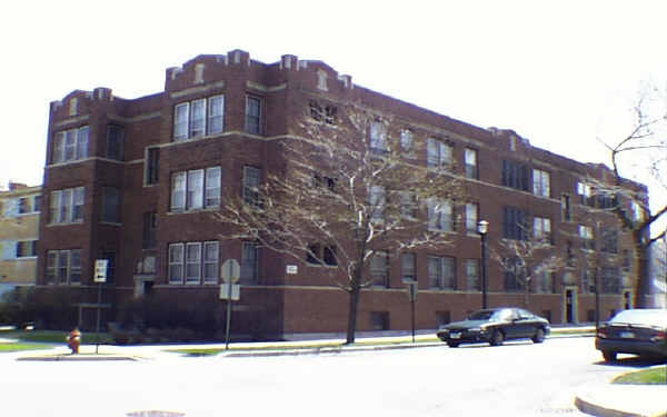 832-834 Seward St in Evanston, IL - Building Photo