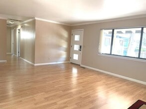 18072 Jayhawk Dr in Penn Valley, CA - Building Photo - Building Photo