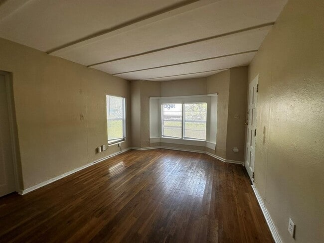 3821 Maplewood Ave in Austin, TX - Building Photo - Building Photo