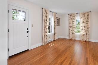223 Lambertville Headquarters Rd in Stockton, NJ - Building Photo - Building Photo