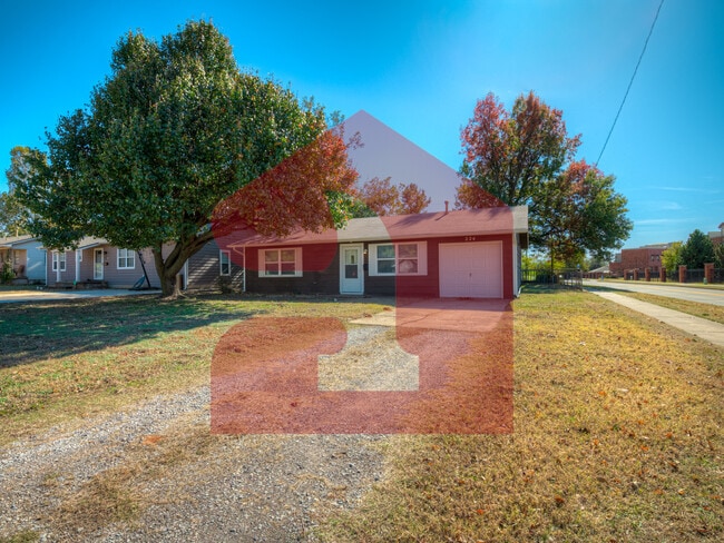 224 W 5th St in Edmond, OK - Building Photo - Building Photo