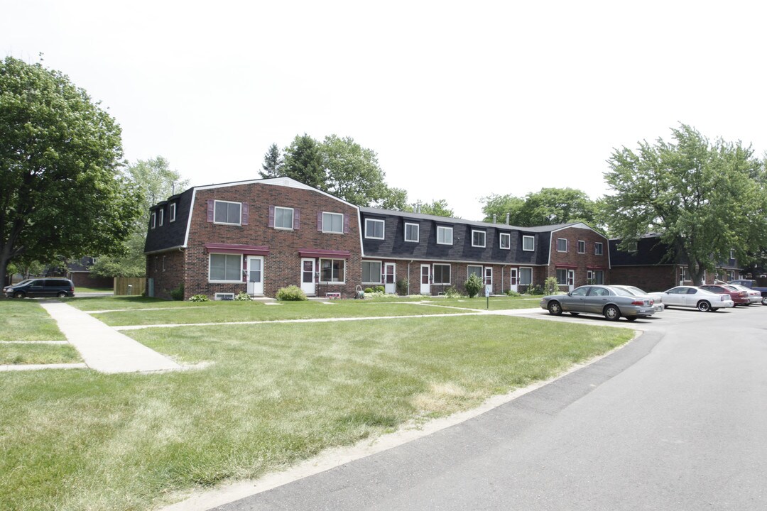 Lincolnshire Townhouses in Kalamazoo, MI - Foto de edificio