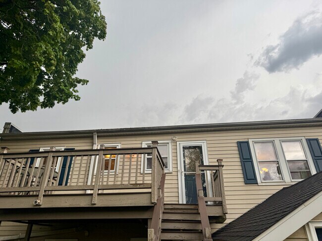 622 Milwaukee St in Delafield, WI - Building Photo - Building Photo