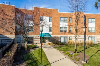 Kirchoff Meadows in Rolling Meadows, IL - Foto de edificio - Building Photo